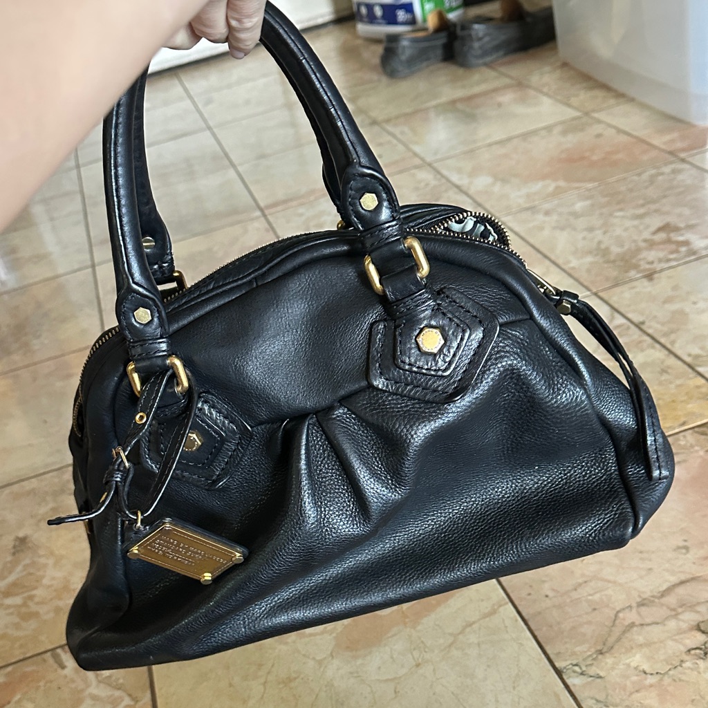 Marc Jacobs Classic Q Black Leather Purse